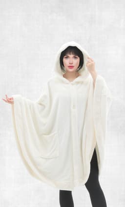Cannon Flannel Pancho W/fur Cream image 0